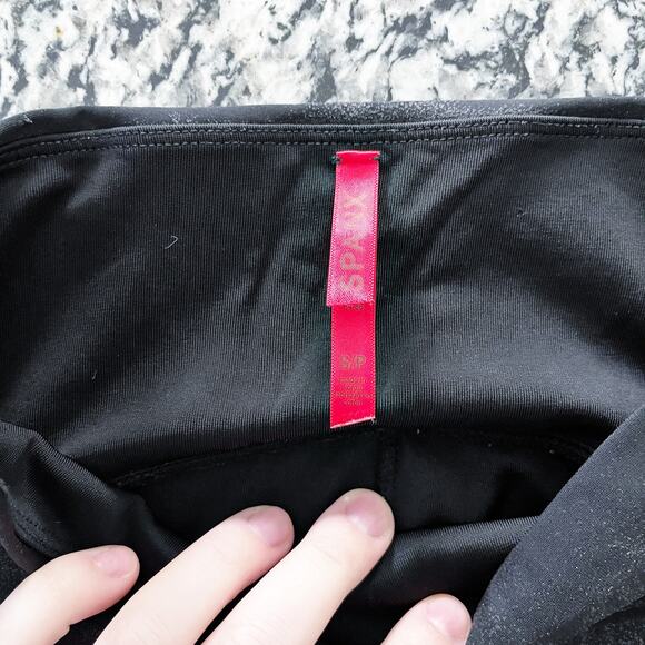 Spanx Shape Faux Leather Black Leggings - Picture 8 of 9